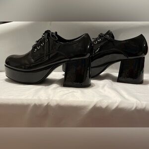 Oxford Women’s Black Patent Leather Platform 3” Heels. Chunky Laced Up. Size 8/9